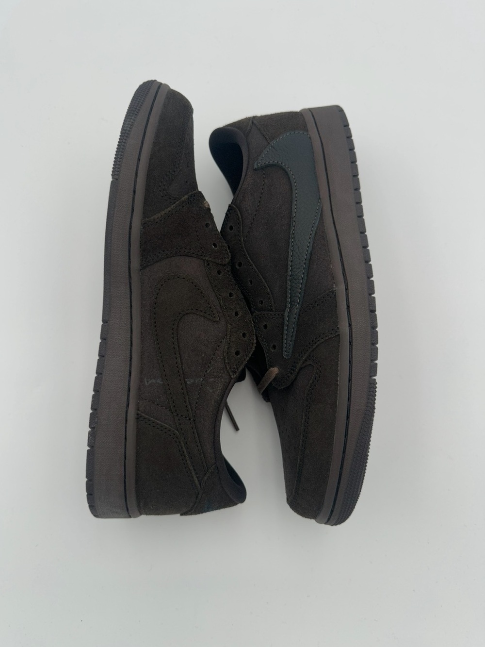 Travis Scott AJ1 Low Velvet Brown